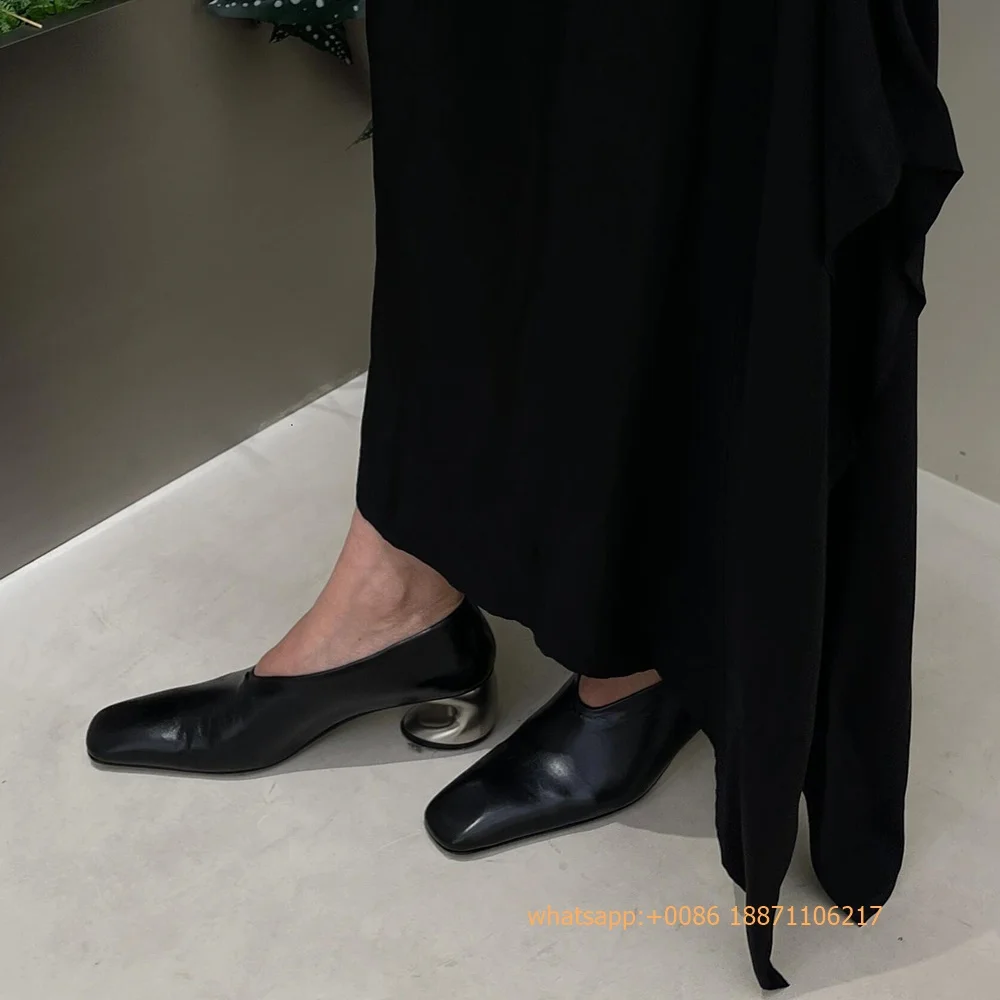 Genuine Leather Weird Heel Wom - đánh giá và giá Street Fashion Rome 2025